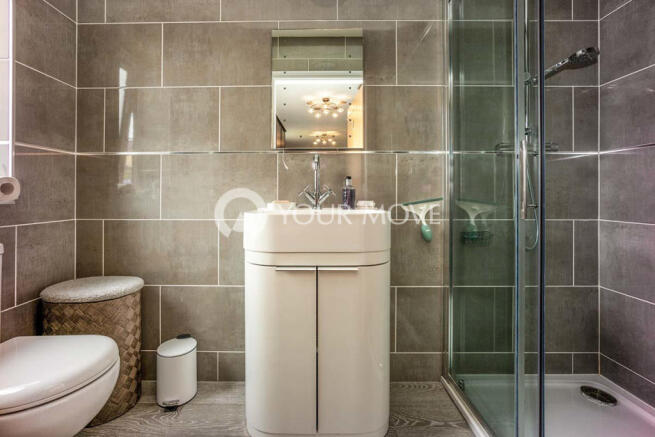 Ensuite