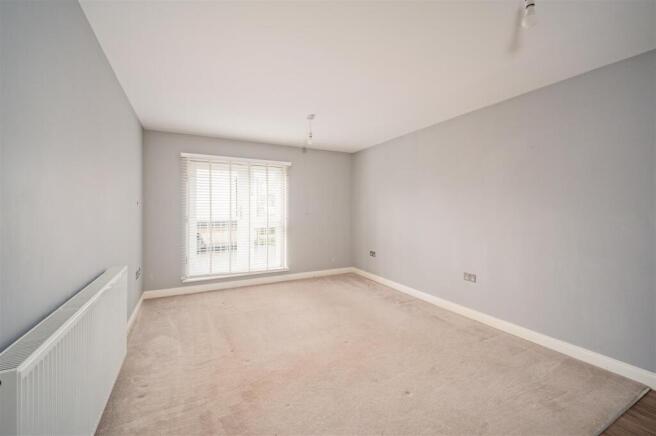 52 Braes of Gray Road Dundee-6.JPG