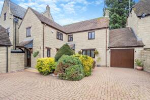 8, Wakerley Drive, Orton Longueville, Peterborough PE2 7WF
