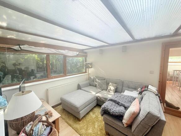 1 bed House to rent Image 11