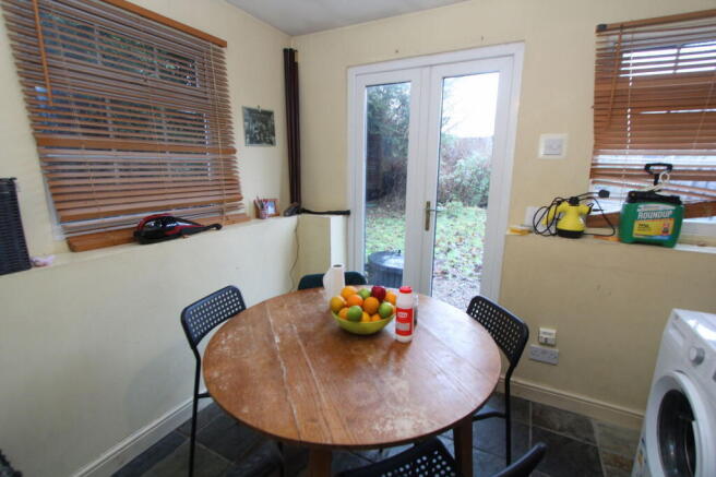 Hawbush Road, Brierley Hill, DY5 3LY photo 4