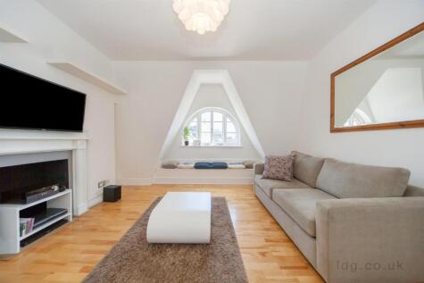 Riding House Street, Fitzrovia, London, W1W
