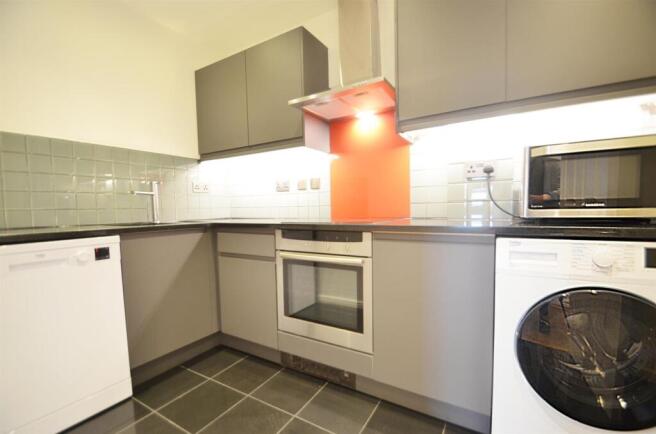 kings lodge kitchen.jpg