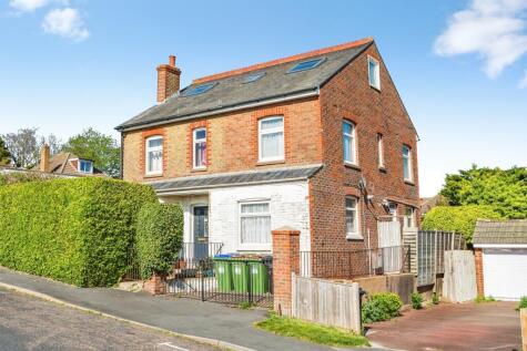 Acacia Road, NEWHAVEN