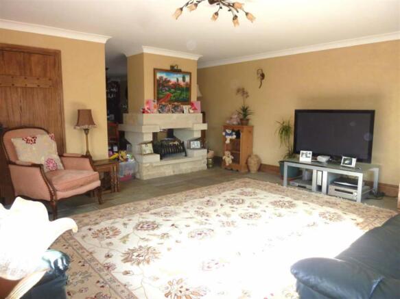 DRAWING ROOM