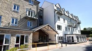 Flat 54, 35 The Rise, George Lane, Plymouth PL7 1LJ