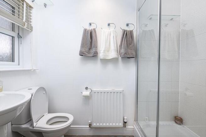 Master En-Suite