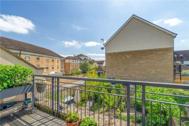 3 bed Semi-Detached for sale Image 12