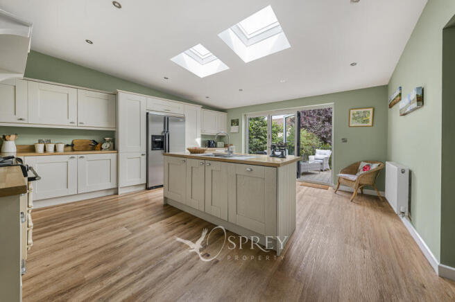 Kitchen/Breakfast Ro