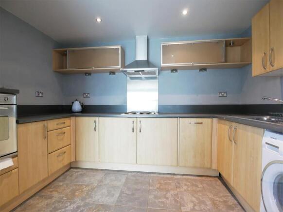 1 bed Apartment for sale Image 6