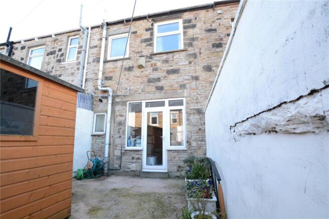 Enclosed Rear Yard
