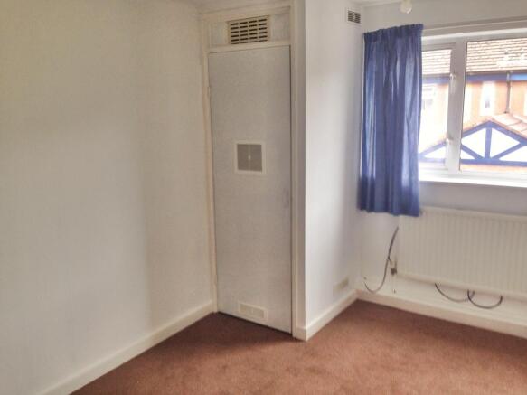 Bedroom 2 (Double)