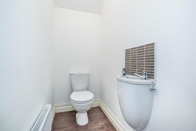 Cloakroom / WC