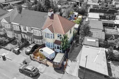 Milton Avenue, London, NW9