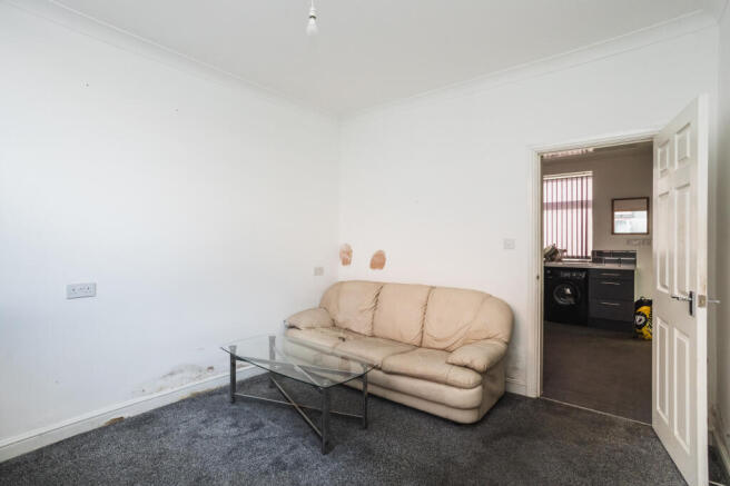 2 bed Terraced for sale Image 4