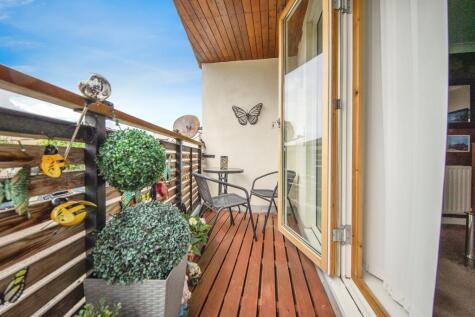 Hening Avenue, Ipswich