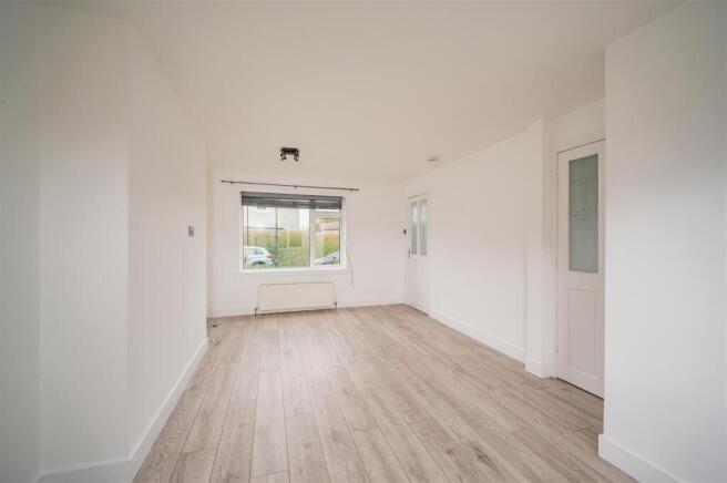 23 Balunie Place Dundee-2.JPG