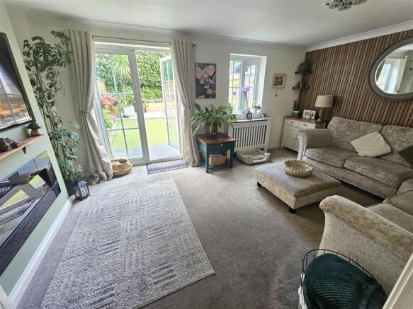 Living Room.jpg