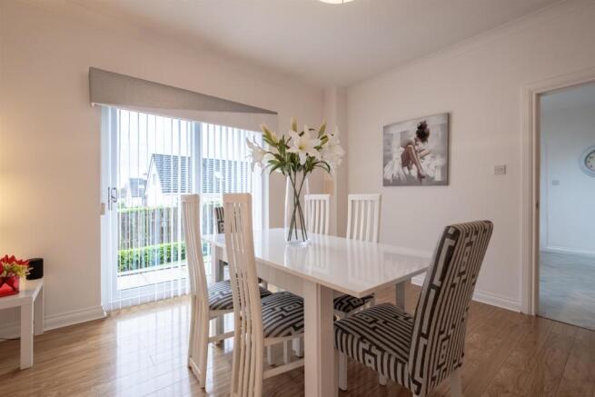 020-10 Baxter Brae, Cleland, ML1 5FG.jpg