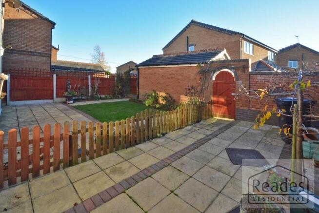 Patio to rear