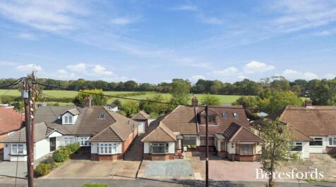 Thorndon Avenue, West Horndon, CM13