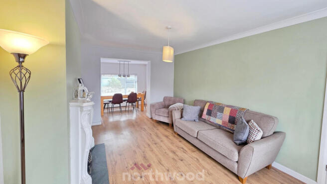 3 bed Terraced for sale Image 9