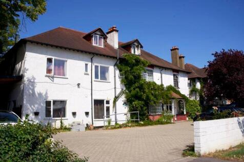 Station Road, Uxbridge, UB8