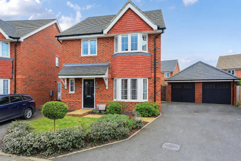 Bunch Grove, Yateley