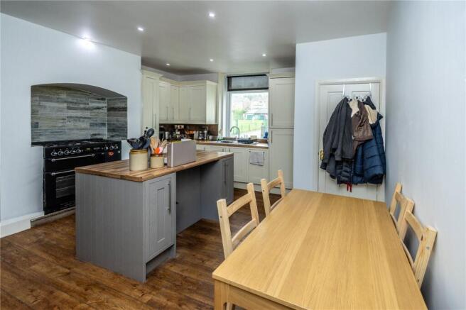 2 bed Terraced for sale Image 5