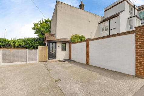 Lifstan Way, Southend On Sea, SS1