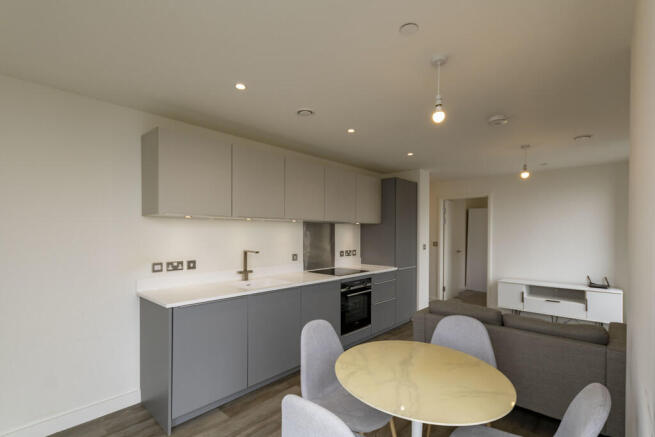 IMG_18071_45_orig...
