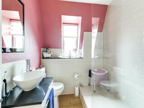 Flat 12, The Beeches