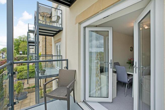 1 bed Retirement Property for sale Image 5