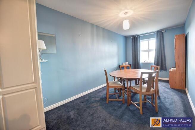 Bay Court, South Bents photo 5