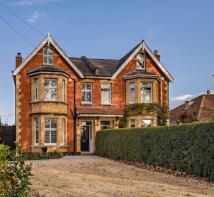 184, Leckhampton Road, Cheltenham GL53 0AE