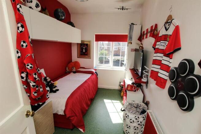 BEDROOM 3