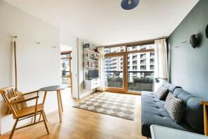 357, Ben Jonson House, Ben Jonson Place, Barbican, London EC2Y 8NQ