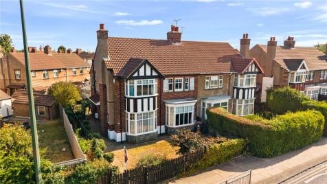 Weelsby Road, Grimsby, DN32