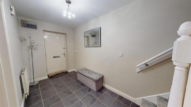4 bed Town House for sale Image 7