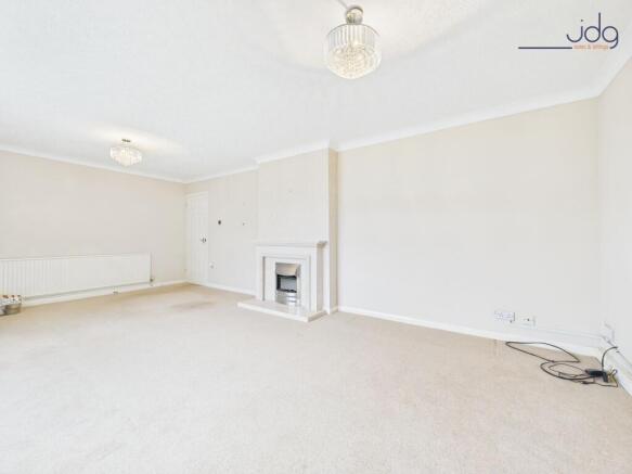 Living Room with fireplace