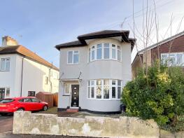 22, Birchwood Drive, Leigh-on-sea SS9 3LE