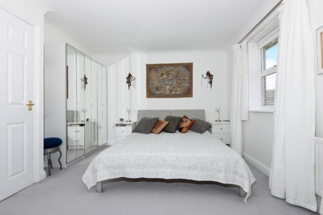 Bedroom4