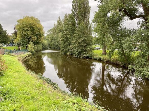 CANALSIDE