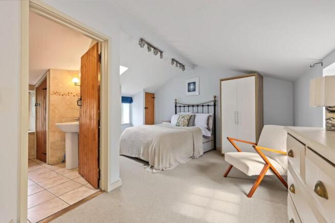 coach house fep_7.JPG