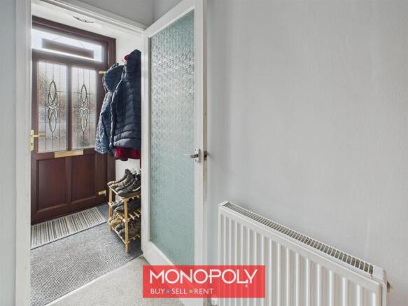 Vestibule - Entry Hallway