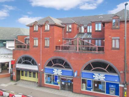 High Street, Harborne, B17