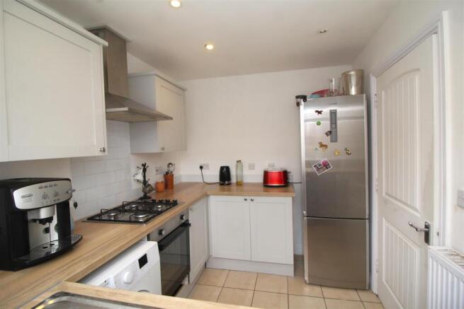 kitchen 1.JPG