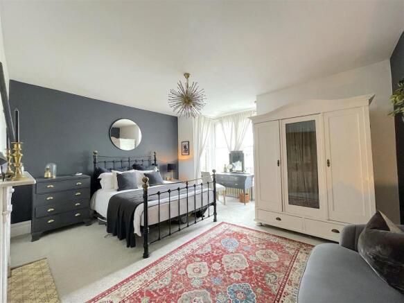Bedroom One (1).jpeg
