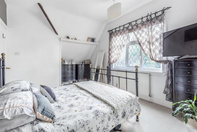 8 - Bedroom 1.jpg