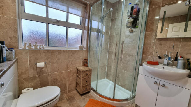 Family Shower Room